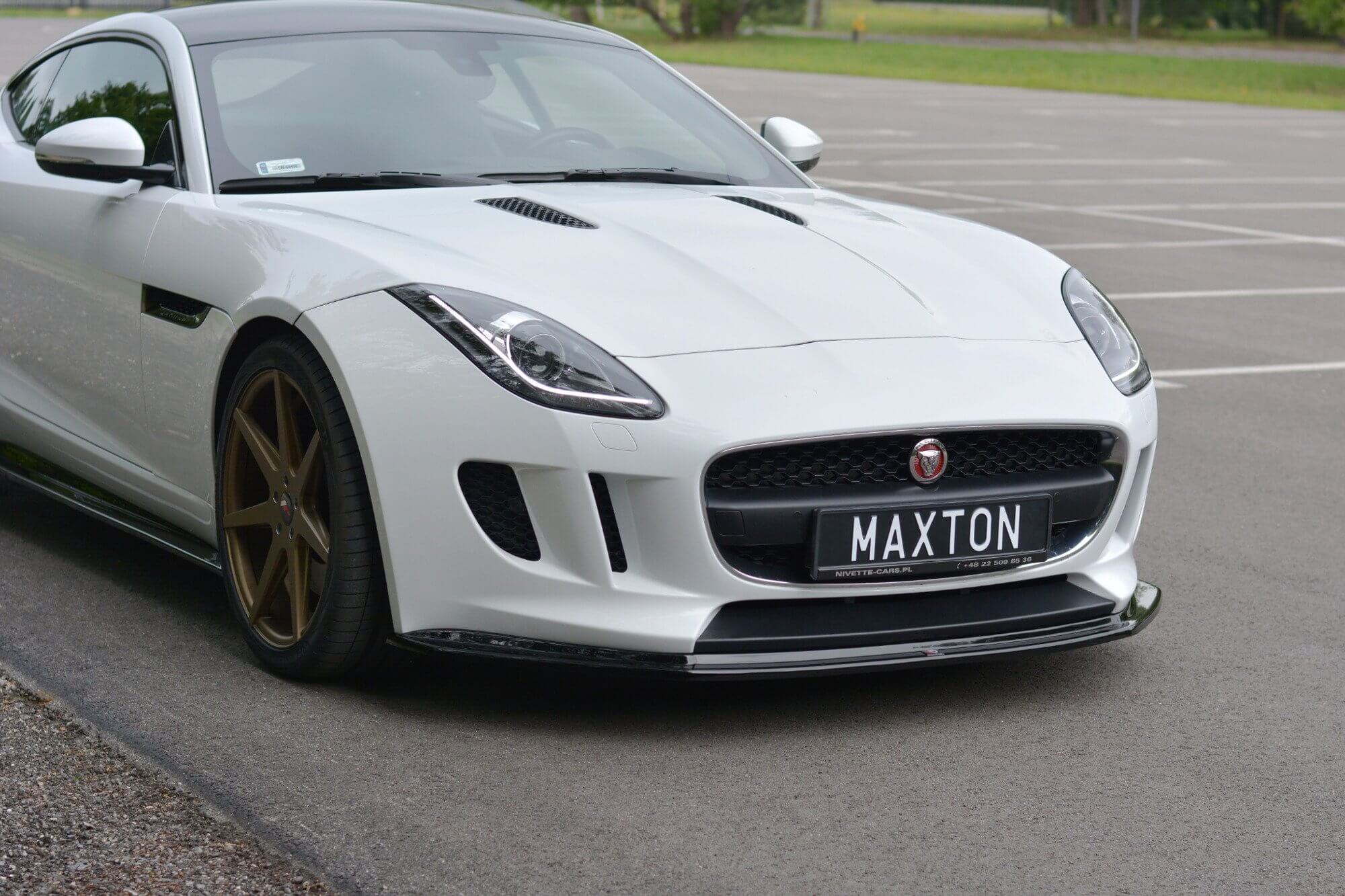 Спојлер  Maxton Design за преден  браник на Jaguar F-Type 2013-2016, црн мат