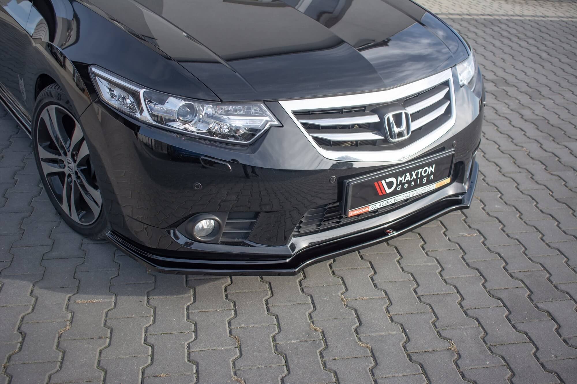 Спојлер  Maxton Design за преден  браник на Honda Accord CU-Series 2011-2015, црн мат