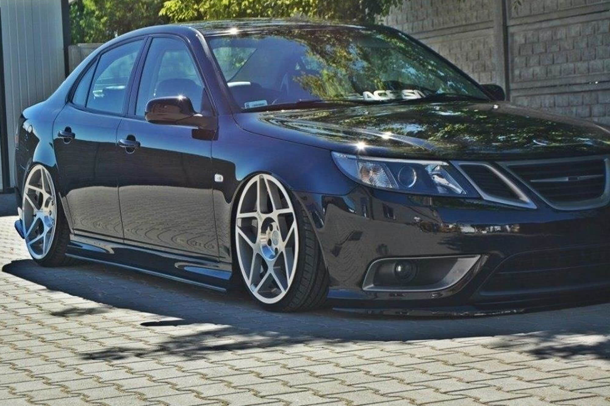 Додатоци  Maxton Design за прагови на Saab 9-3 Aero, Turbo X 2007-2011, боја карбон