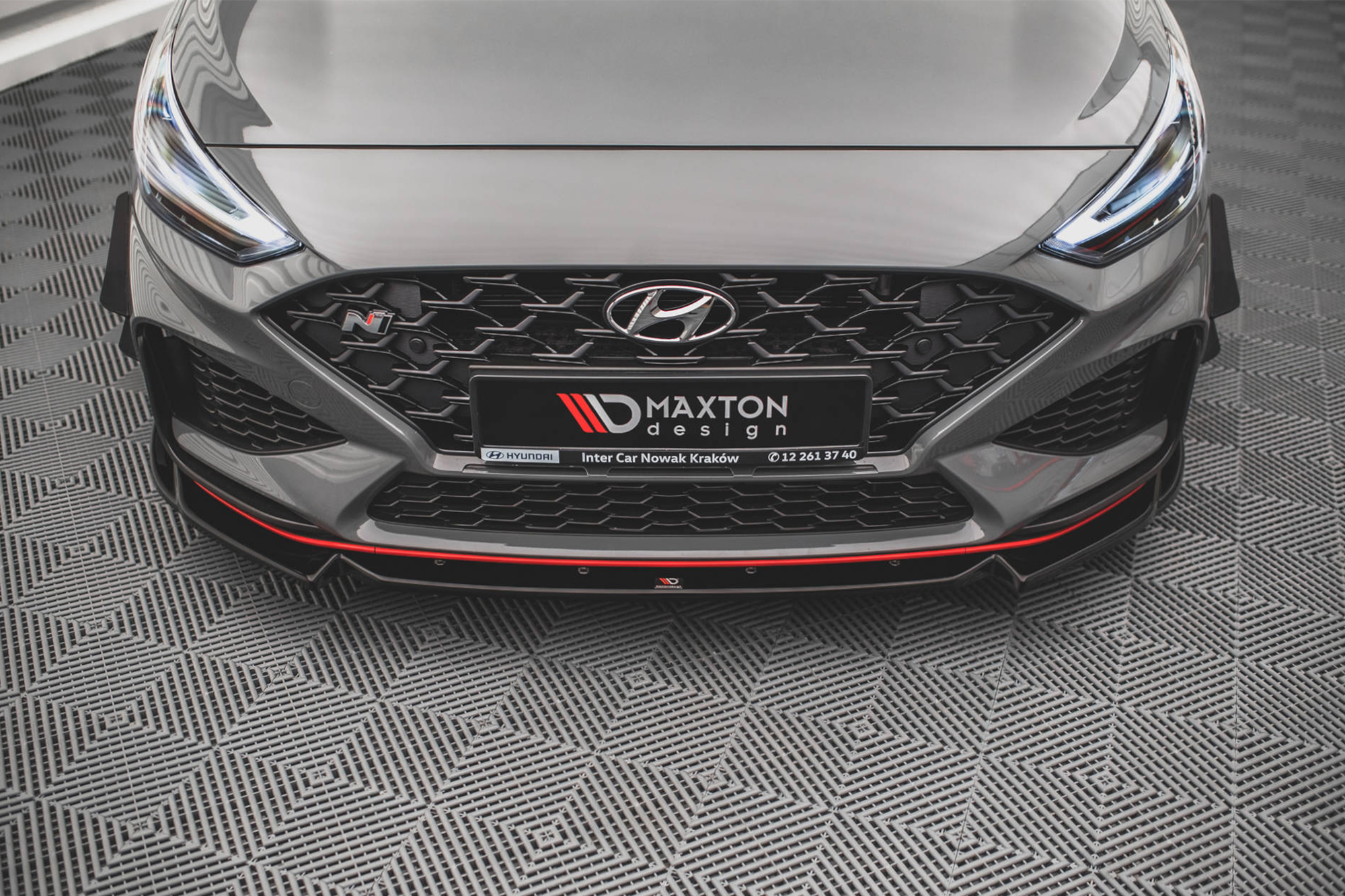 Спојлер  Maxton Design верзија 2 за преден  N Line браник на Hyundai I30 хечбек, караван по 2020 година, боја карбон