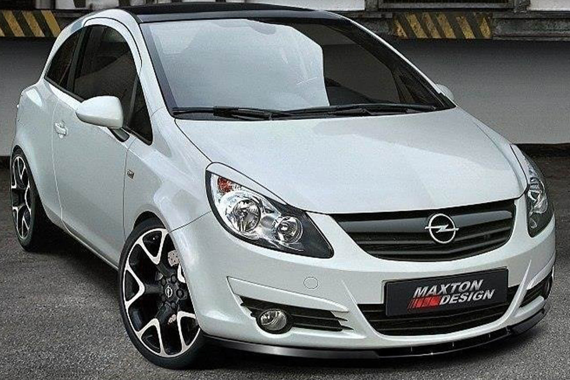 Спојлер  Maxton Design за стандарден  преден  браник на Opel Corsa D 2006-2011, црн мат