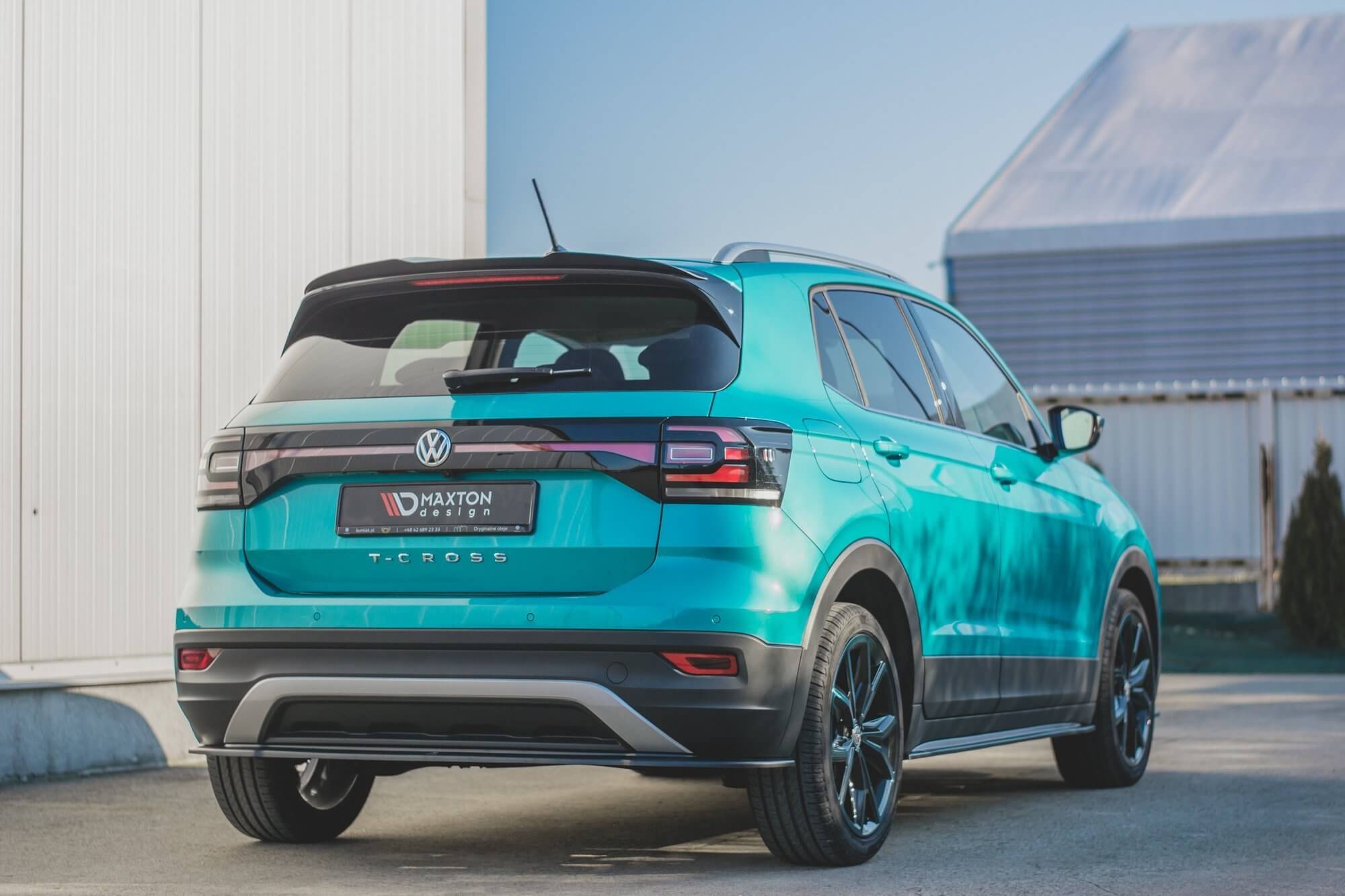 Спојлер  Maxton Design за багажник на VW T-Cross по 2018 година, црн лак