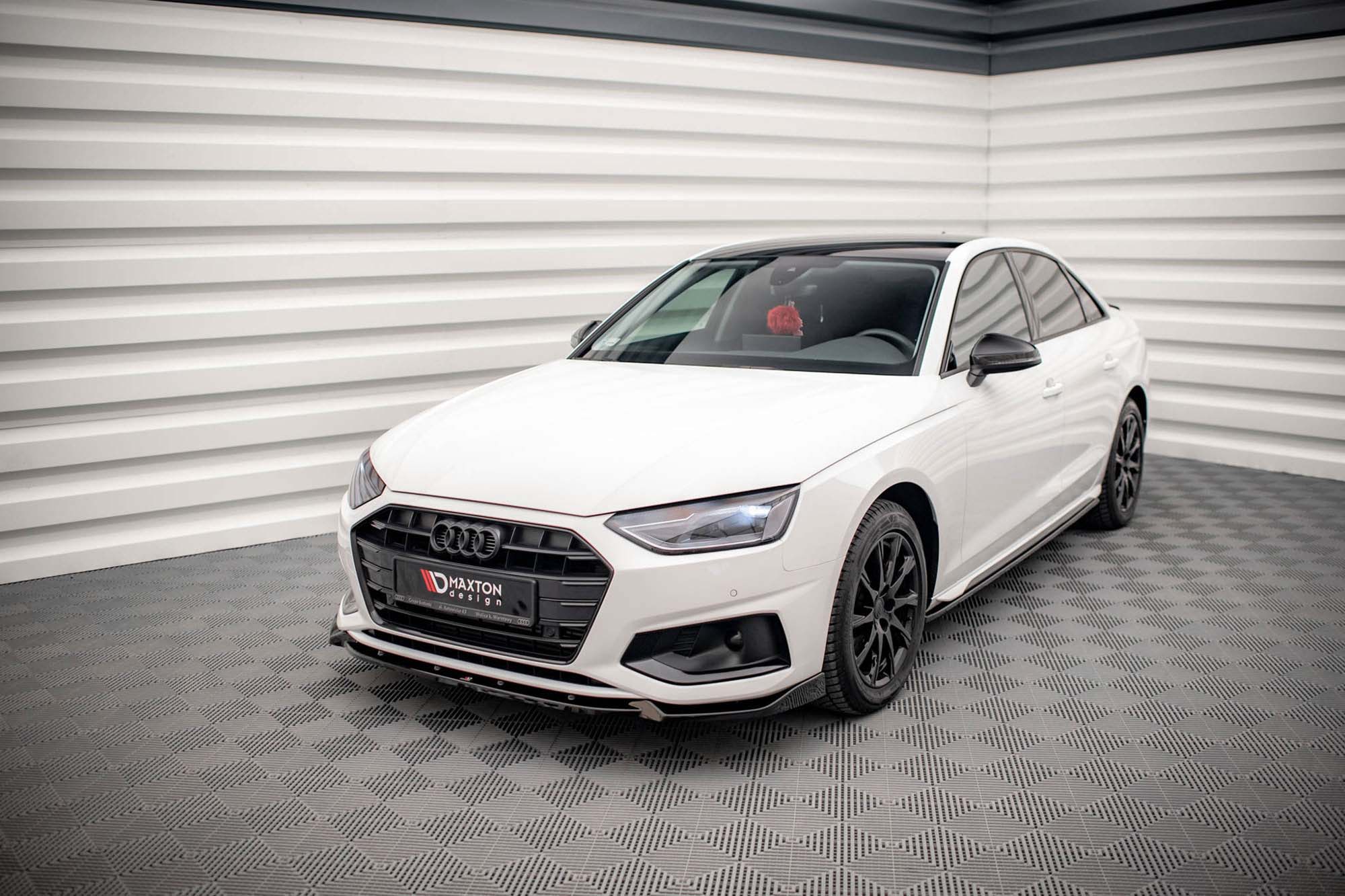 Спојлер  Maxton Design верзија 1 за преден  браник на Audi A4 B9 по 2019 година, црн лак