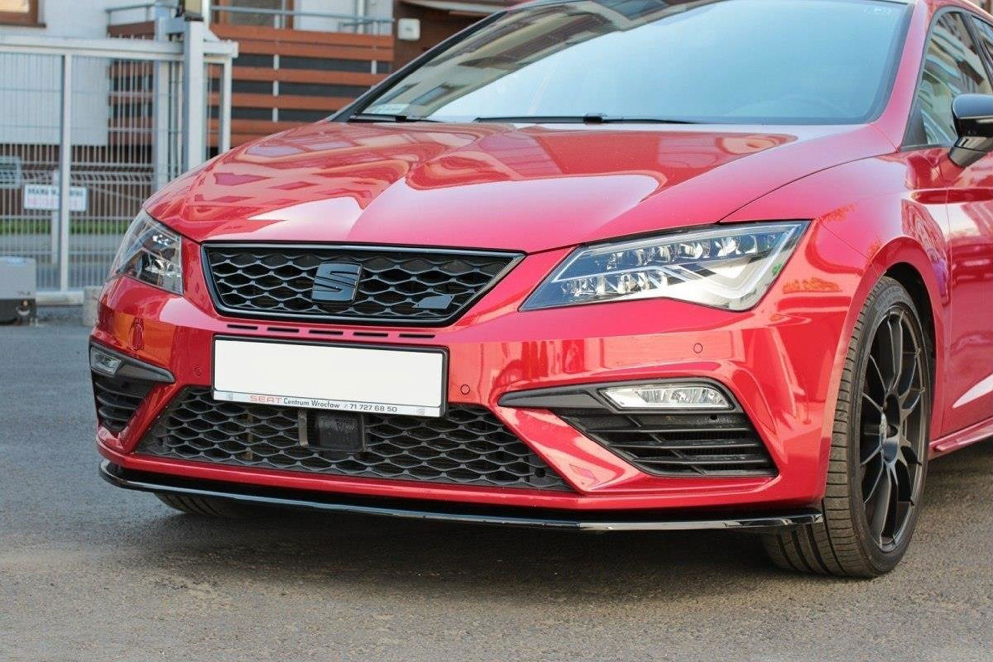 Спојлер Maxton Design верзија 1 за преден тунинг браник за SEAT Leon Mk3 Cupra, FR по  2017 година, црн мат