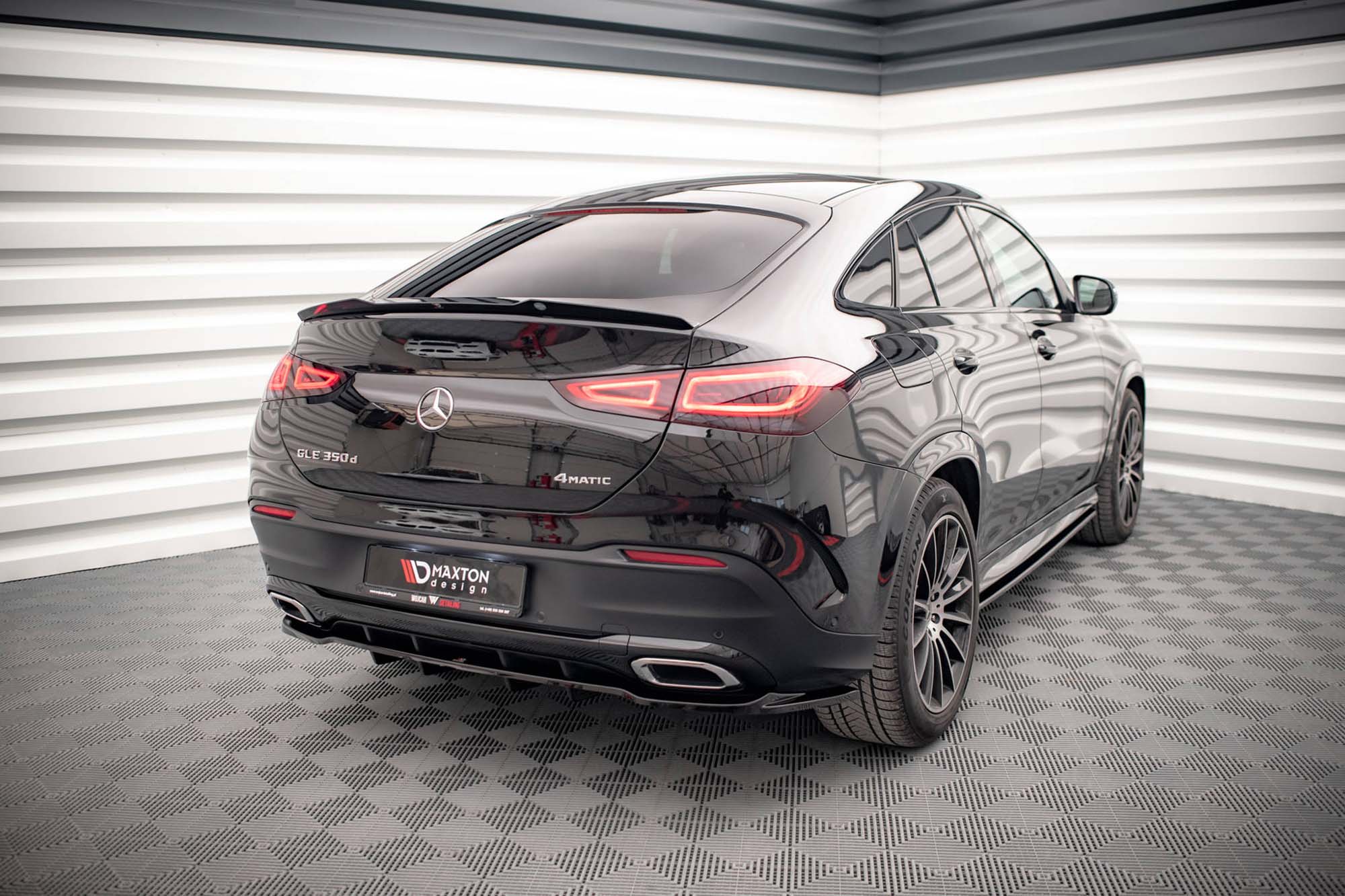 Спојлер  Maxton Design за багажник на Mercedes GLE Coupe C167 AMG-Line по 2019 година, црн мат