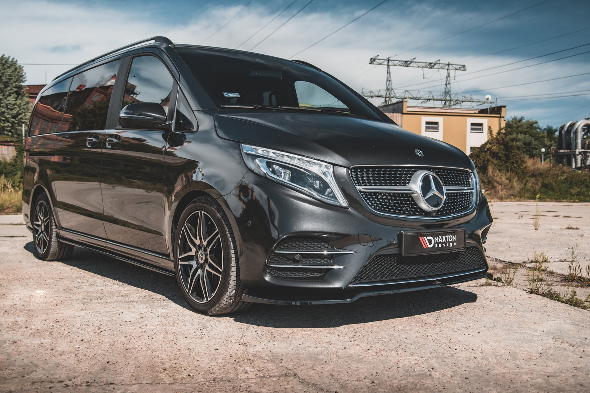 Спојлер  Maxton Design верзија 4 за преден  AMG браник на Mercedes V класа W447 по 2019 година, црн мат