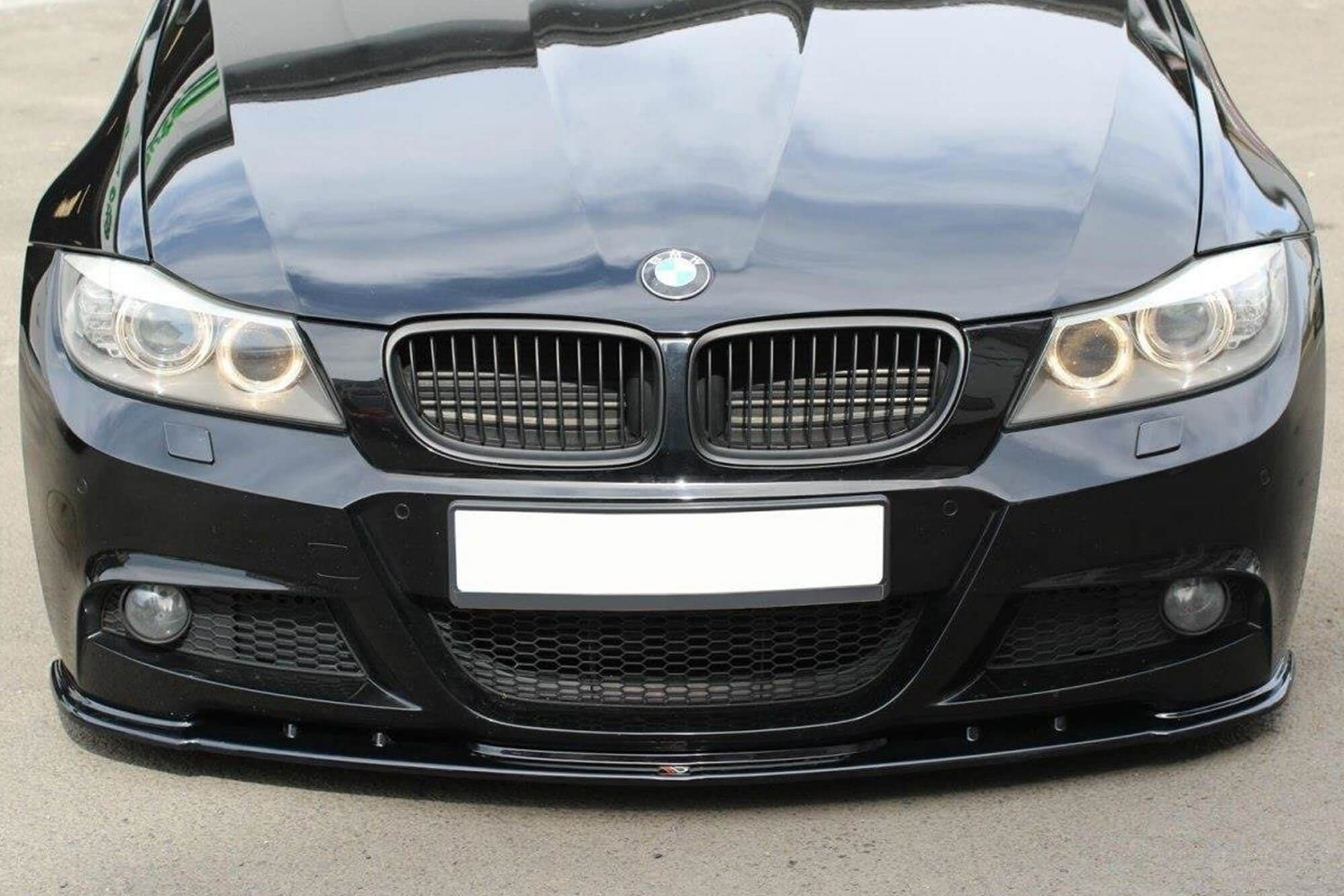 Спојлер  Maxton Design верзија 1 за преден  M Technik браник на BMW серија 3 Е91 2008-2011, боја карбон