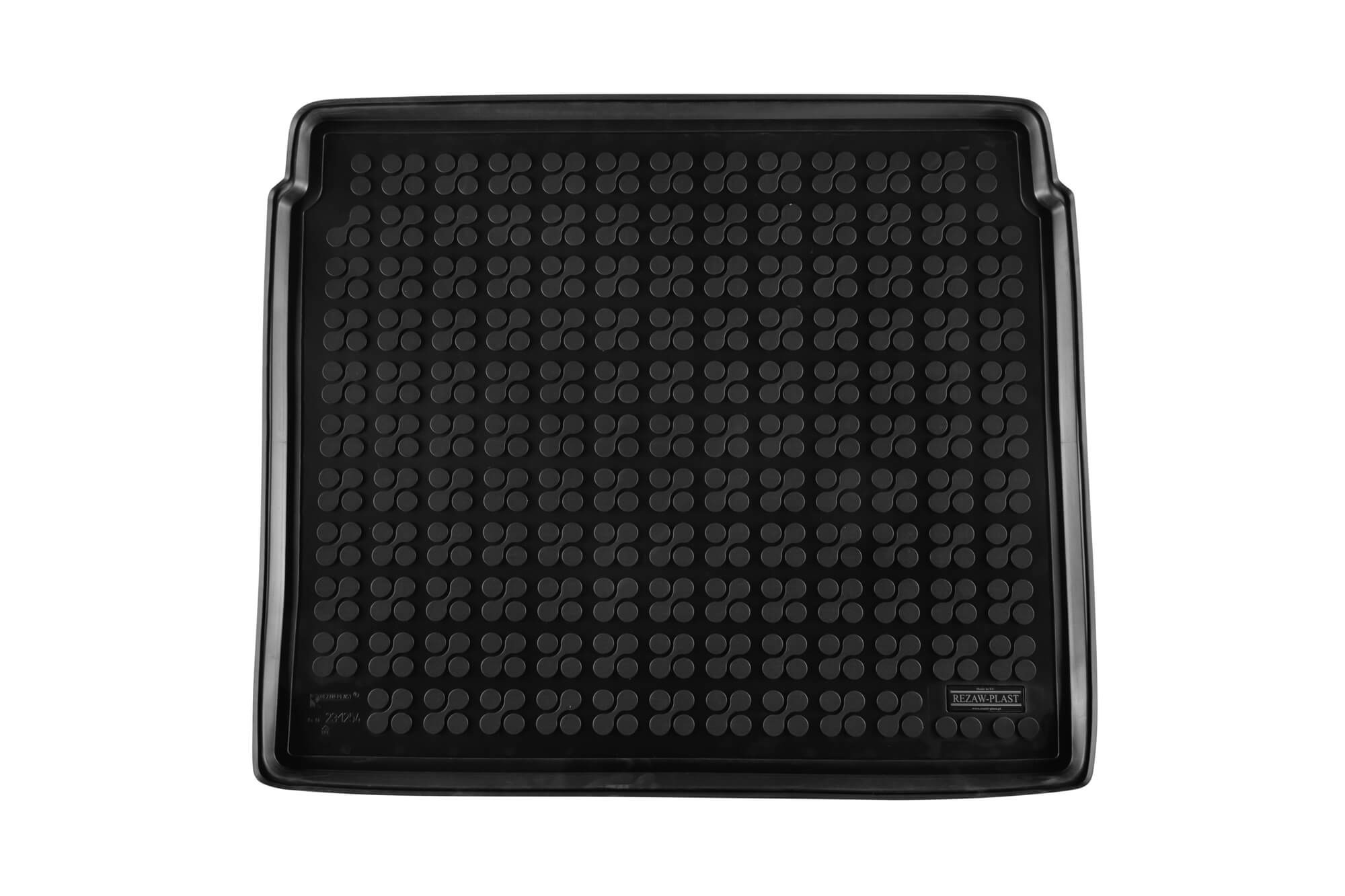 Гумена патосница за багажник Rezaw-Plast за Peugeot 308 караван по 2021 година, без верзија PHeV и BeV, без Focal аудио систем