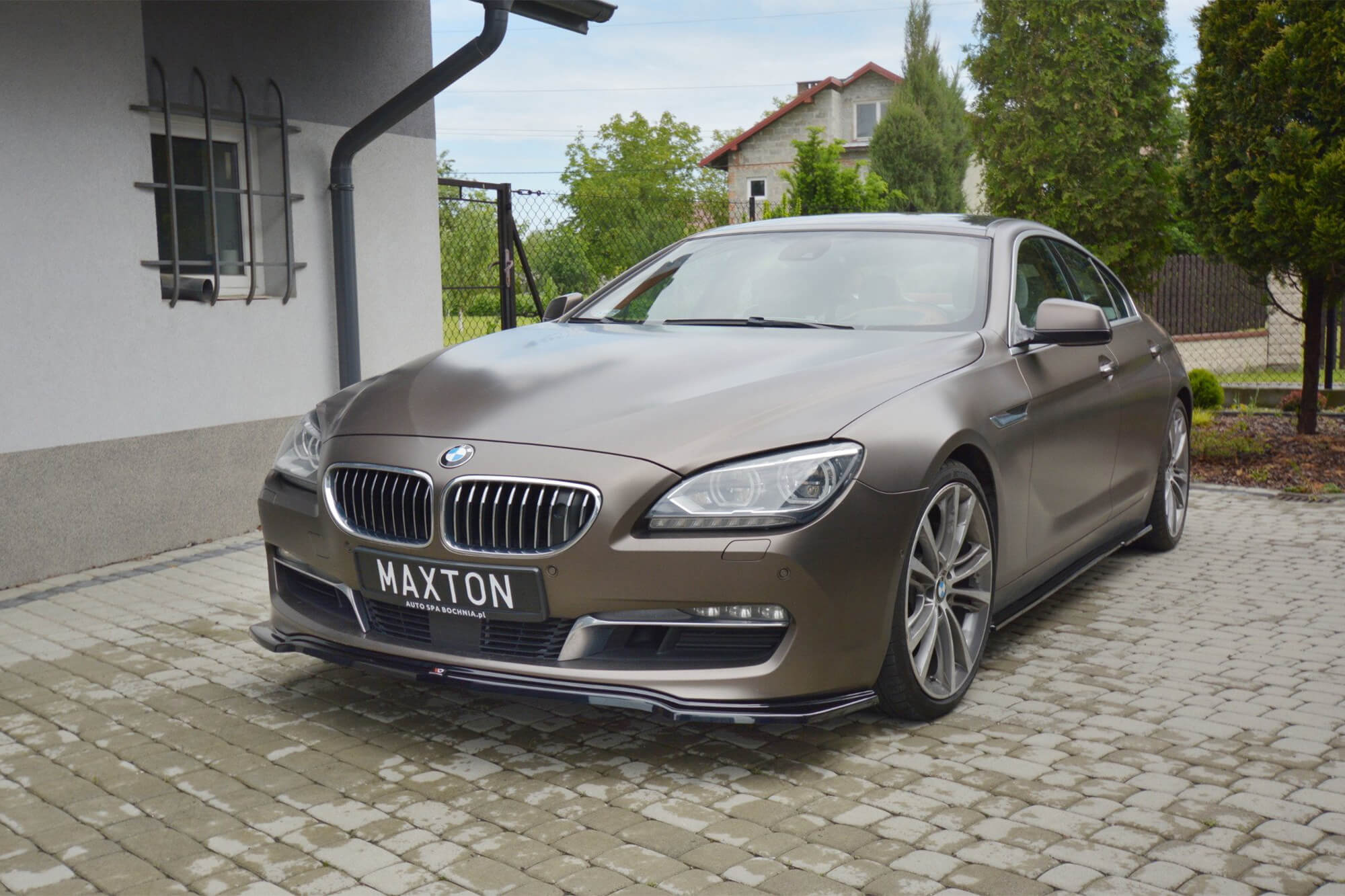 Спојлер  Maxton Design за стандарден  преден  браник на BMW серија 6 Gran Coupe F06 2012-2014, црн лак