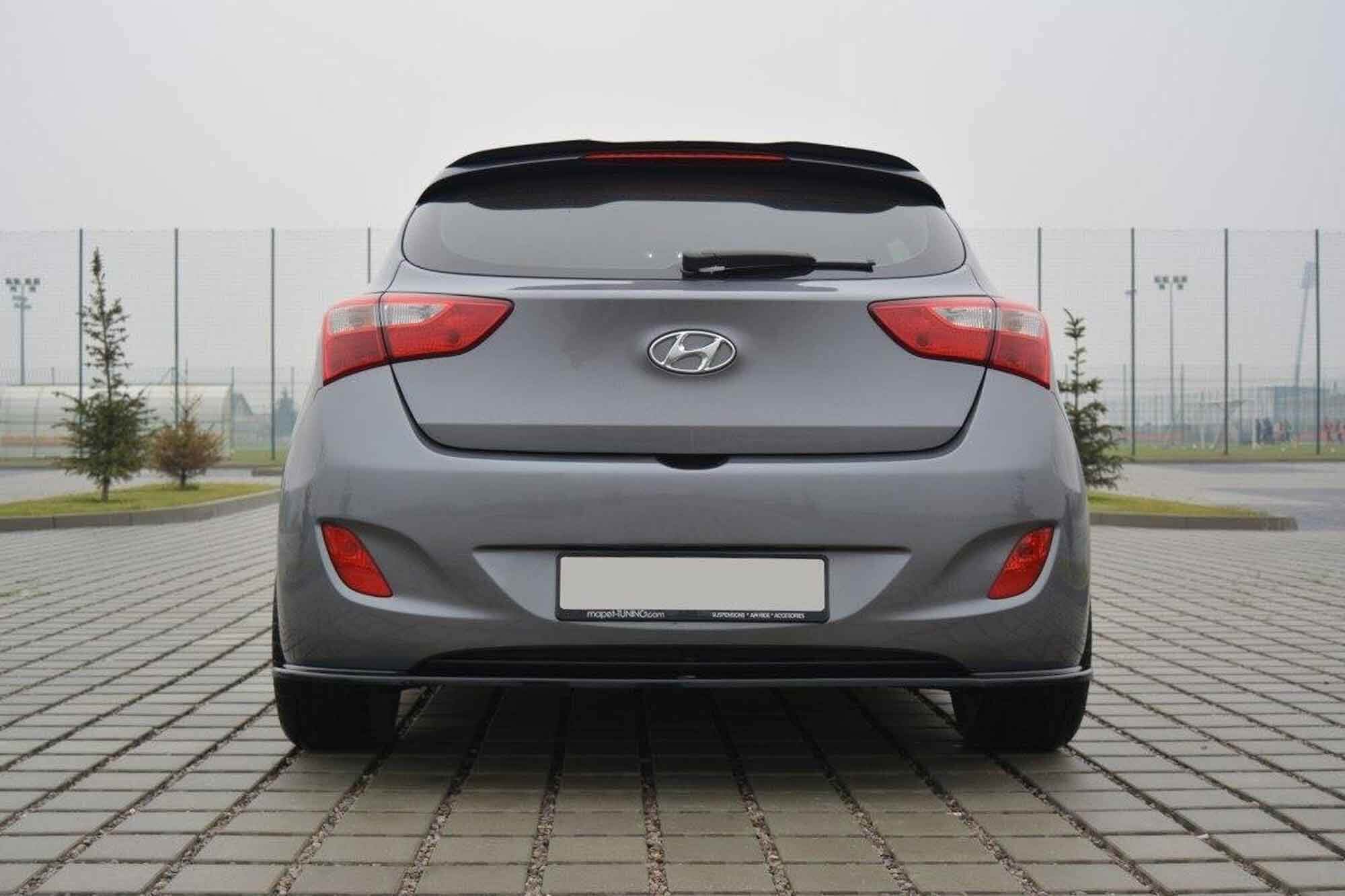 Спојлер  Maxton Design за багажник на Hyundai I30 2011-2017, црн мат