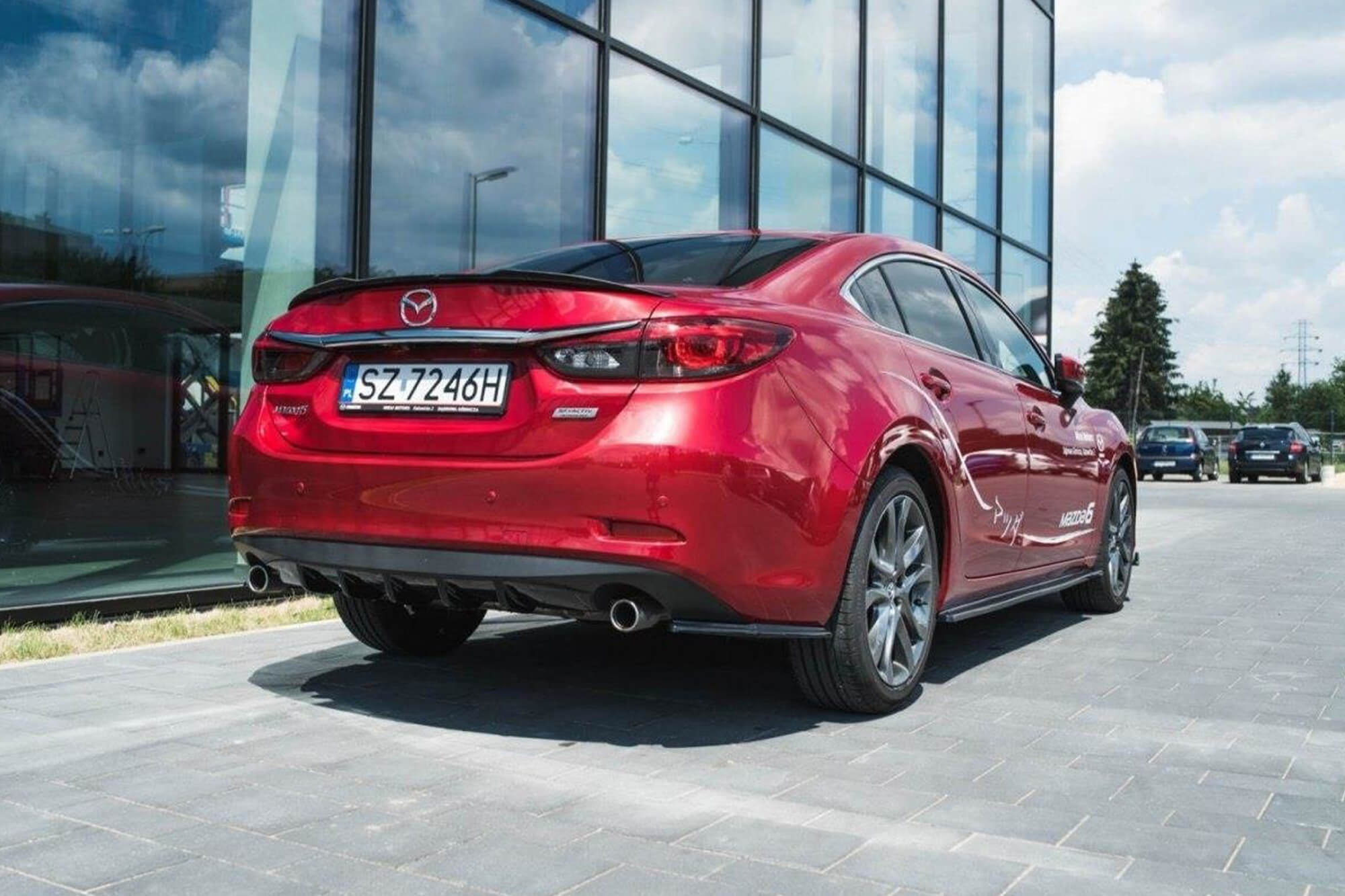 Странични додатоци  Maxton Design за заден браник на Mazda 6 2014-2017, црн лак