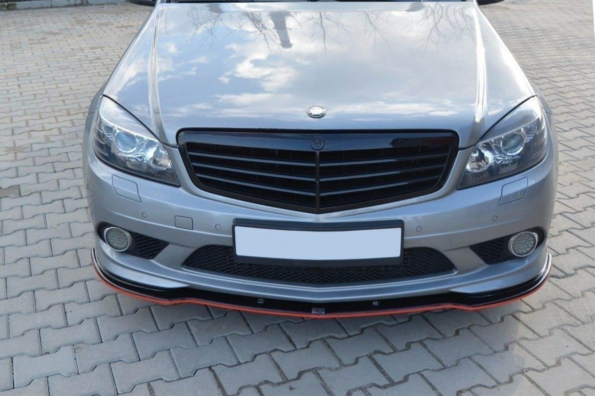 Спојлер  Maxton Design за преден  AMG браник на Mercedes C класа W204 2007-2010, црн лак