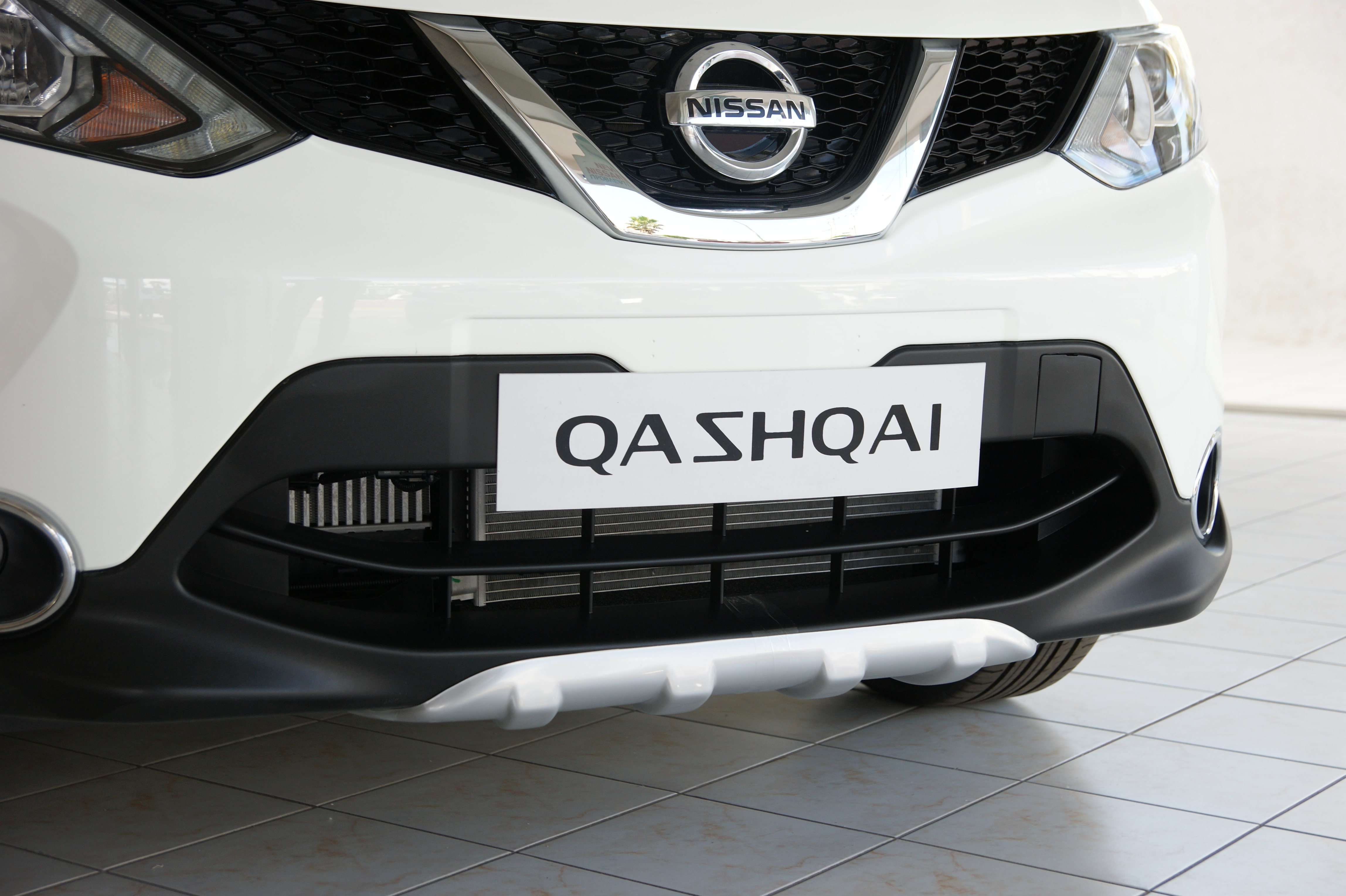 Додаток  Motordrome Design верзија 1 за преден  браник на Nissan Qashqai J11 2013-2017