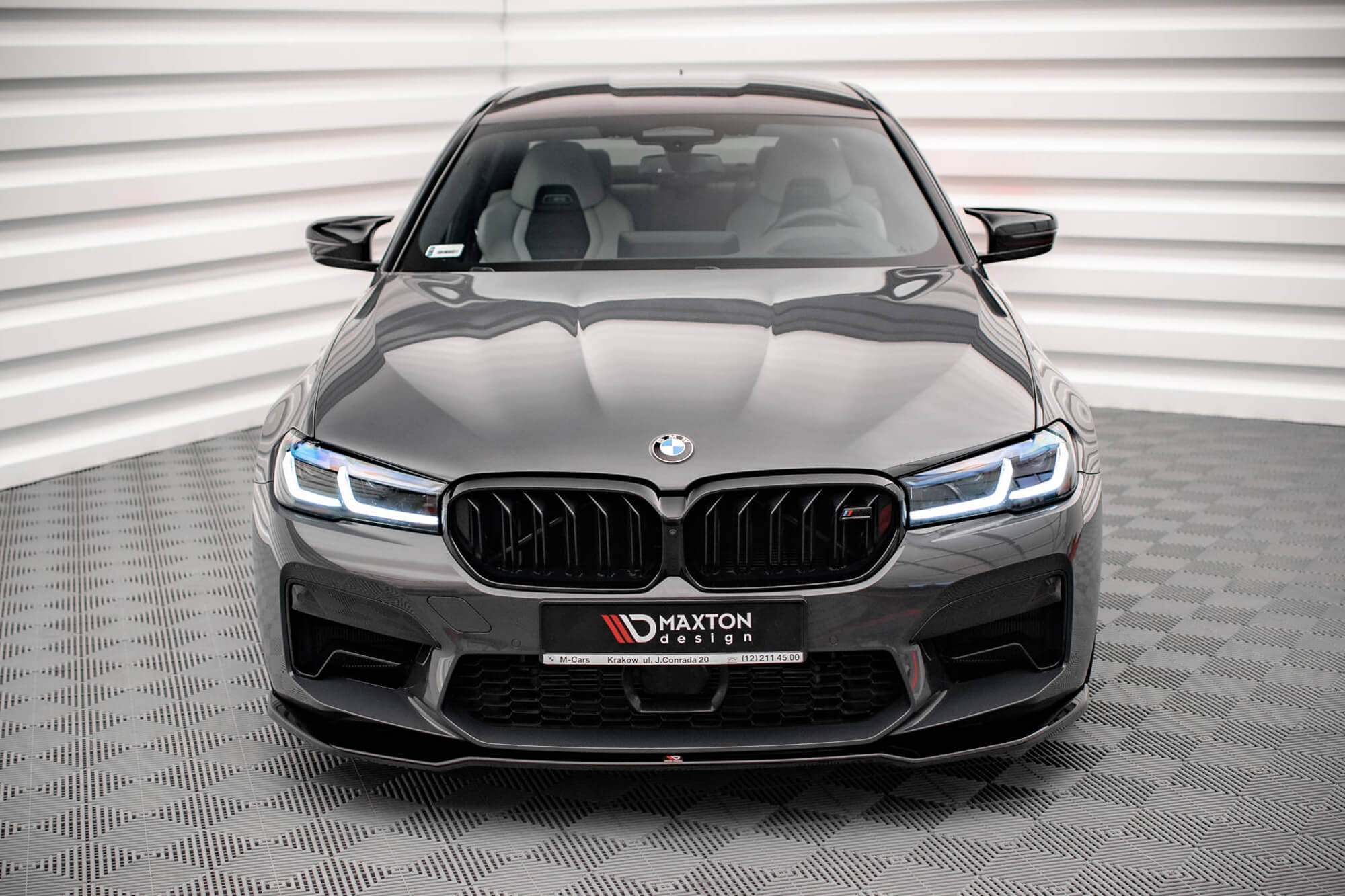 Спојлер  Maxton Design верзија 2 за преден  браник на BMW M5 F90 по 2020 година, боја карбон