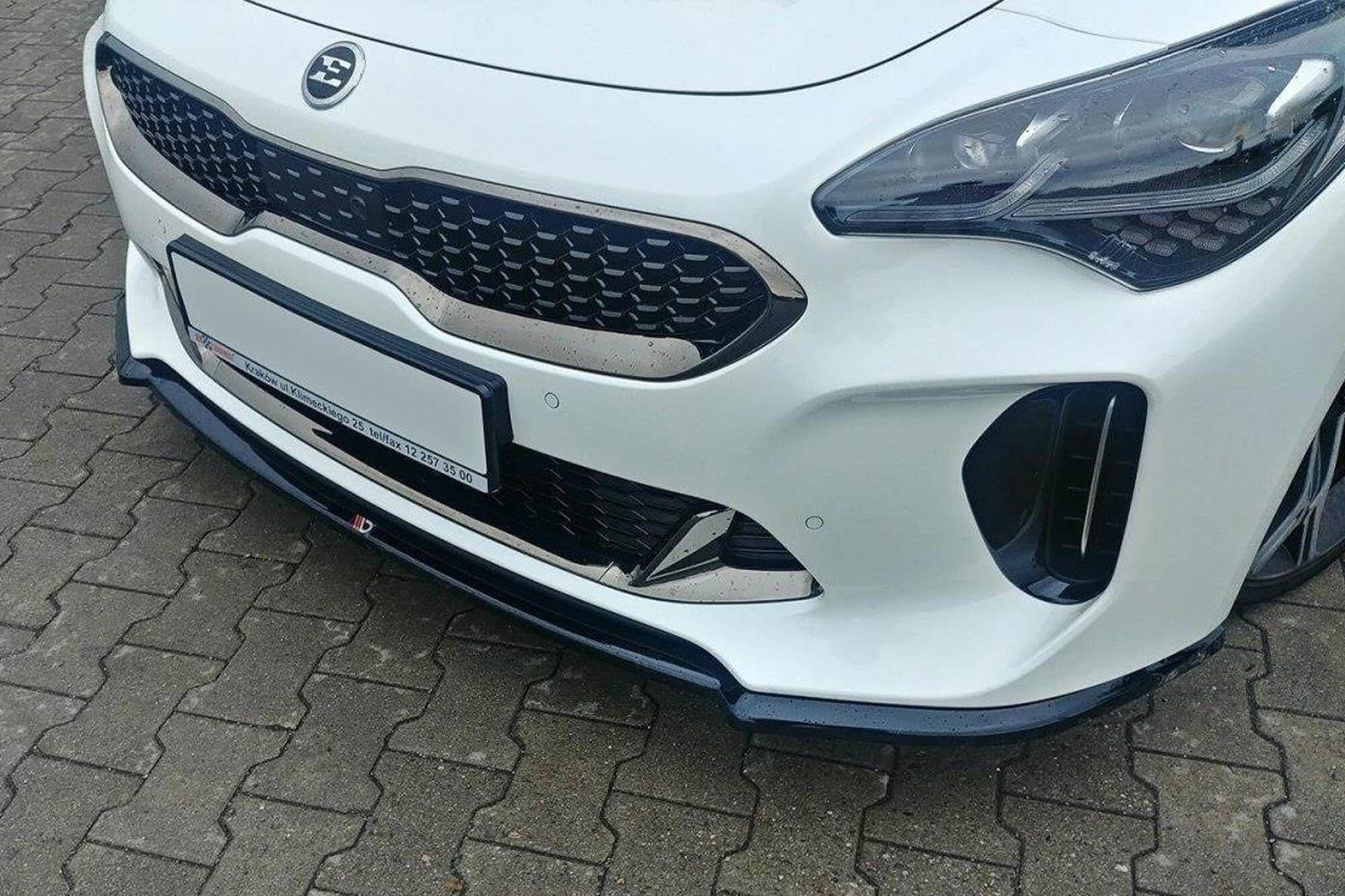 Спојлер  Maxton Design верзија 1 за преден  GT браник на Kia Stinger по 2017 година, боја карбон