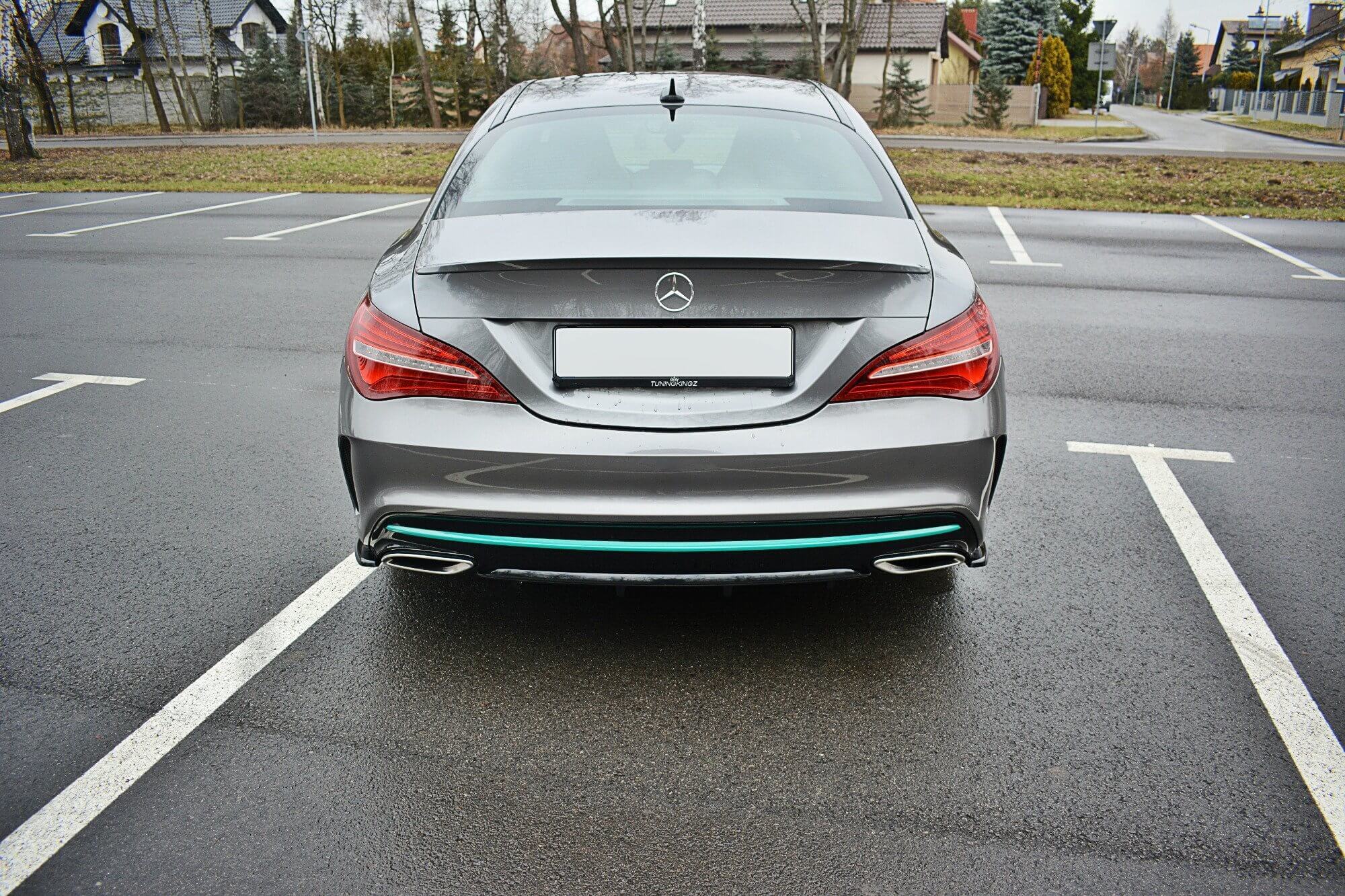 Странични додатоци  Maxton Design за заден AMG браник на Mercedes CLA C117 по 2017 година, боја карбон