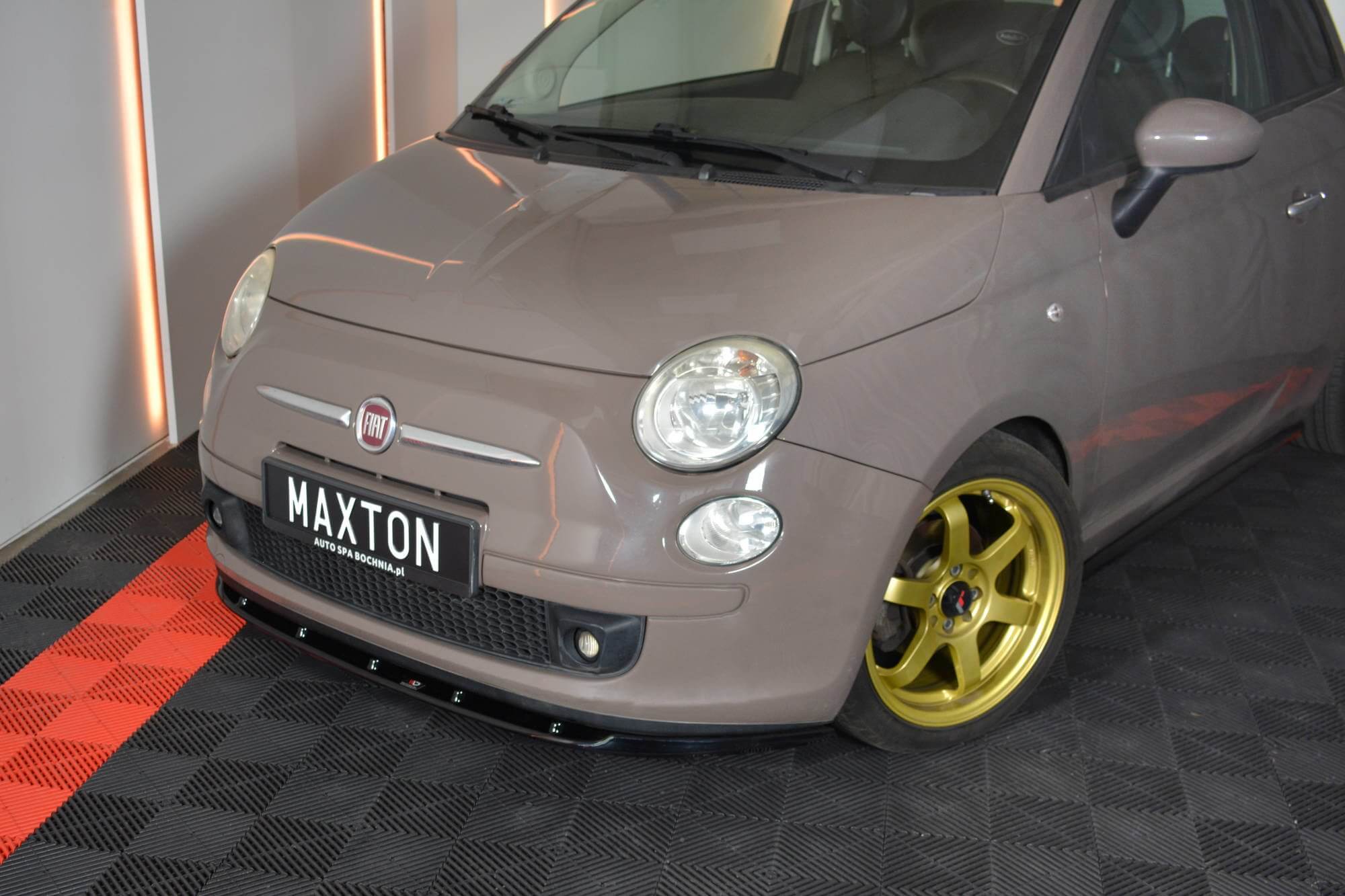 Спојлер  Maxton Design верзија 1 за преден  браник на Fiat 500 хечбек 2007-2014, црн мат