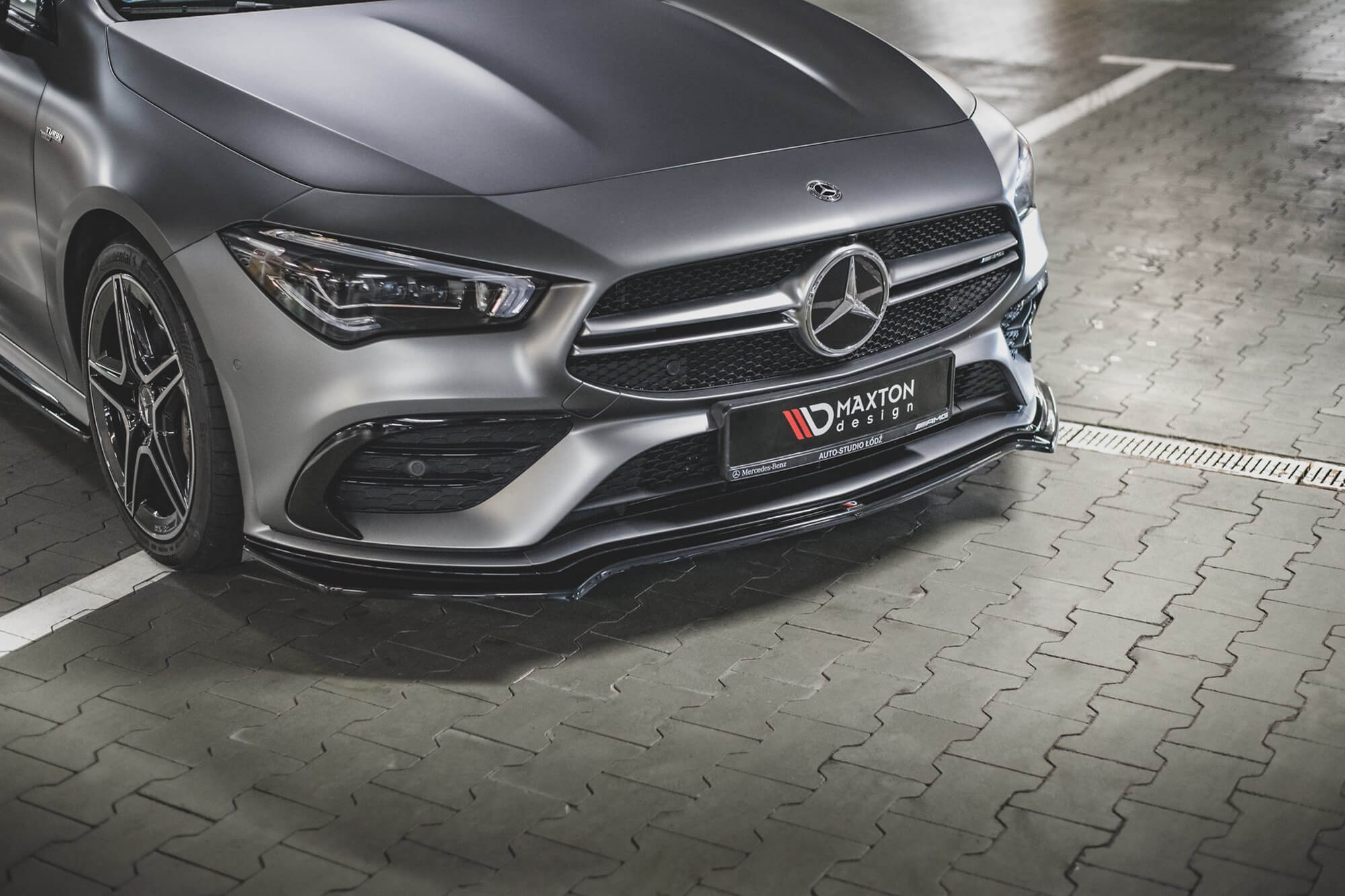 Спојлер  Maxton Design верзија 1 за преден  AMG браник на Mercedes CLA35 Aero C118 по 2019 година, црн лак