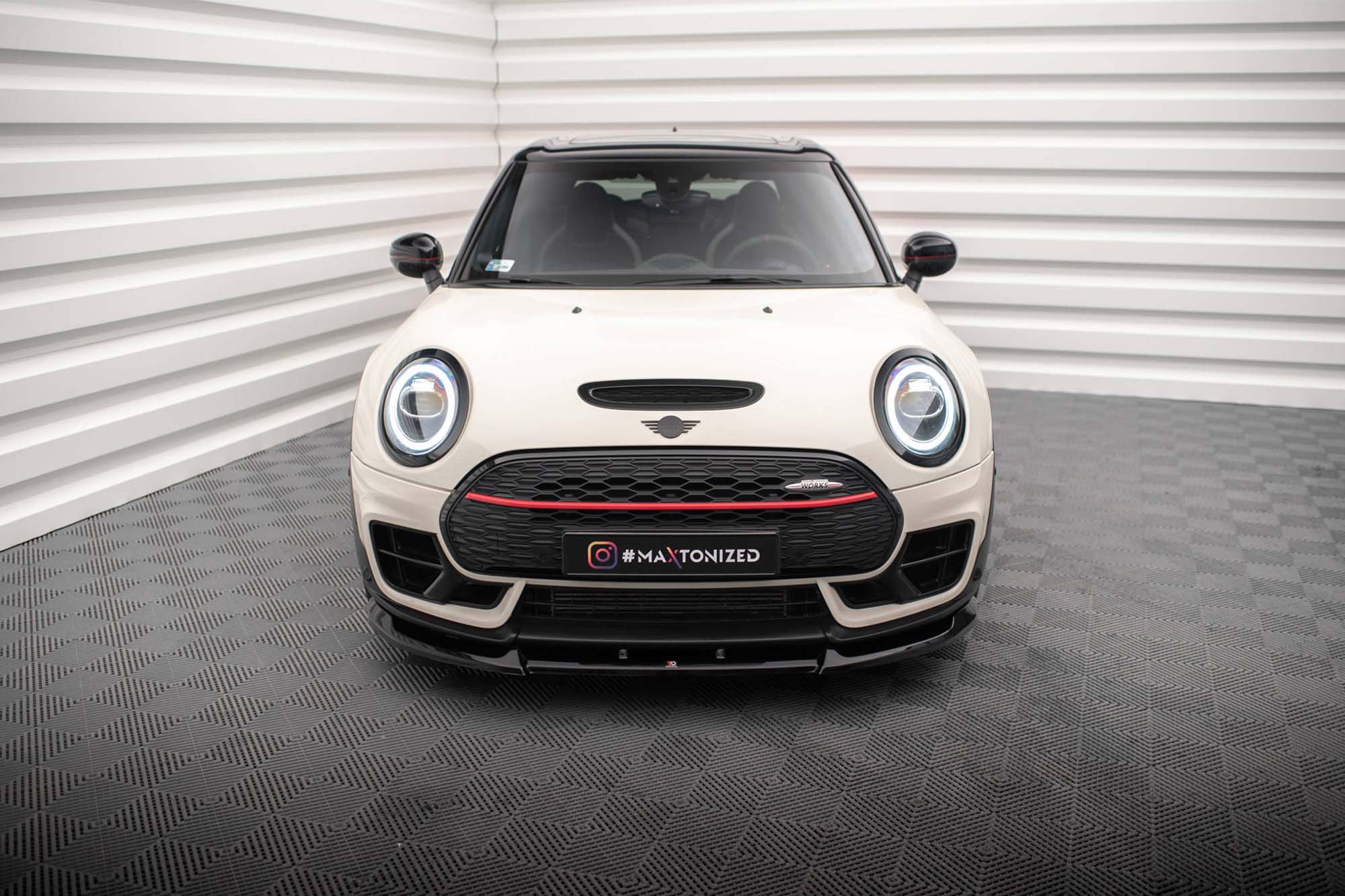 Спојлер  Maxton Design верзија 1 за преден  браник на Mini Cooper Clubman John Cooper Works F54 по 2019 година,црн лак