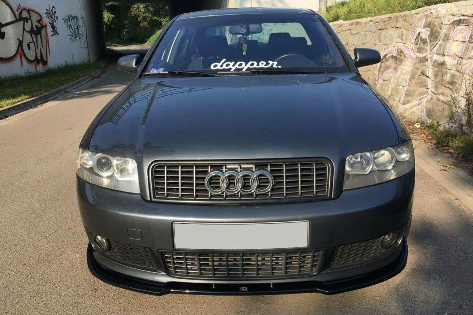 Спојлер  Maxton Design верзија 2 за преден  S-Line браник на Audi A4 B6 2000-2006, црн лак