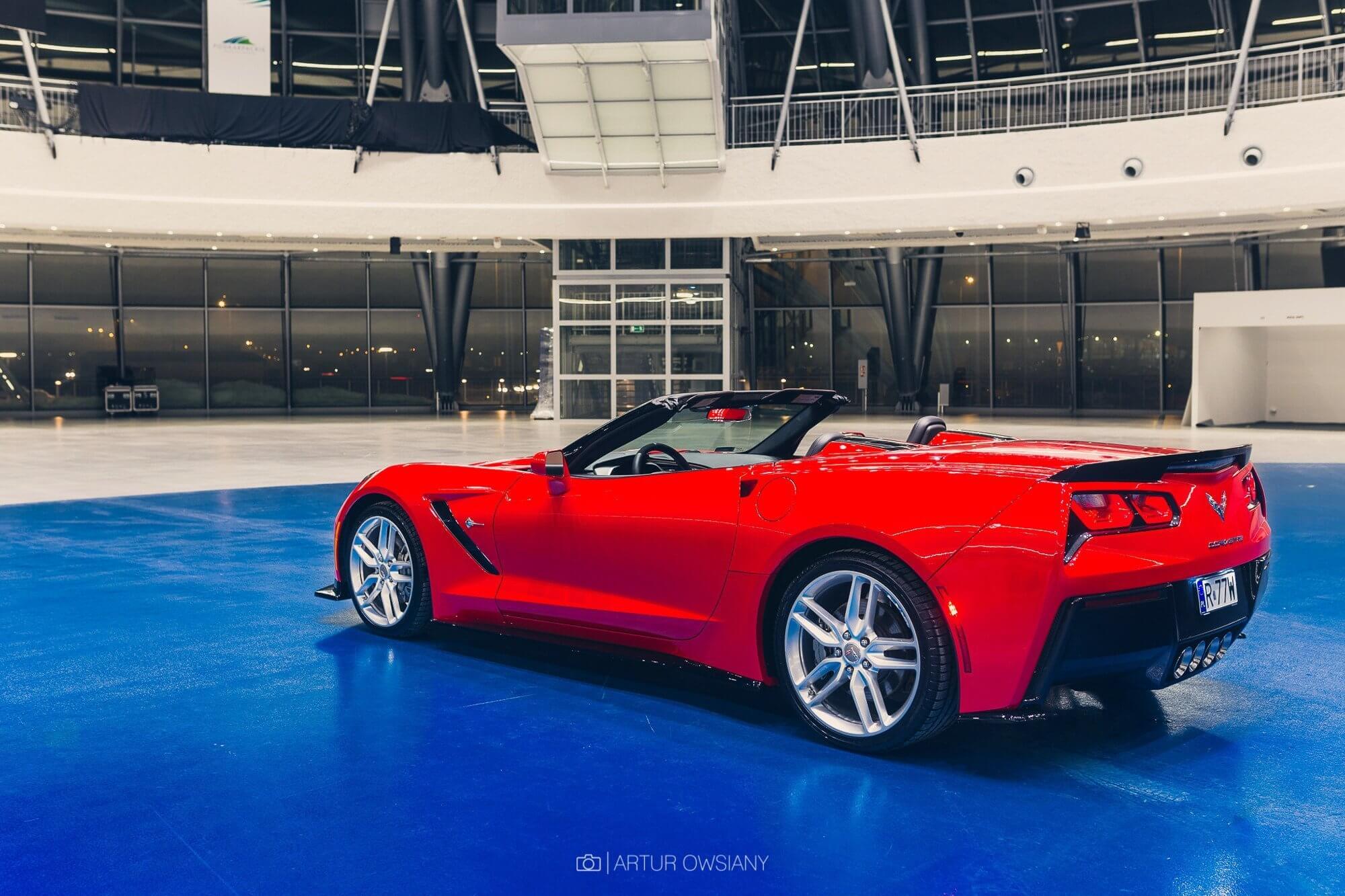 Странични додатоци  Maxton Design за заден браник на Chevrolet Corvette C7 по 2013 година, боја карбон