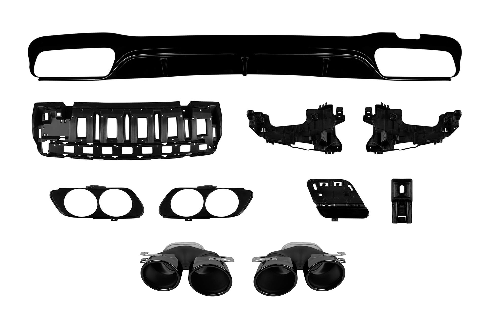 Дифузер  тип E53 со црни  издуви   за заден AMG браник на Mercedes E класа W213 седан по 2016 година -оо--оо-, со црна лајсна