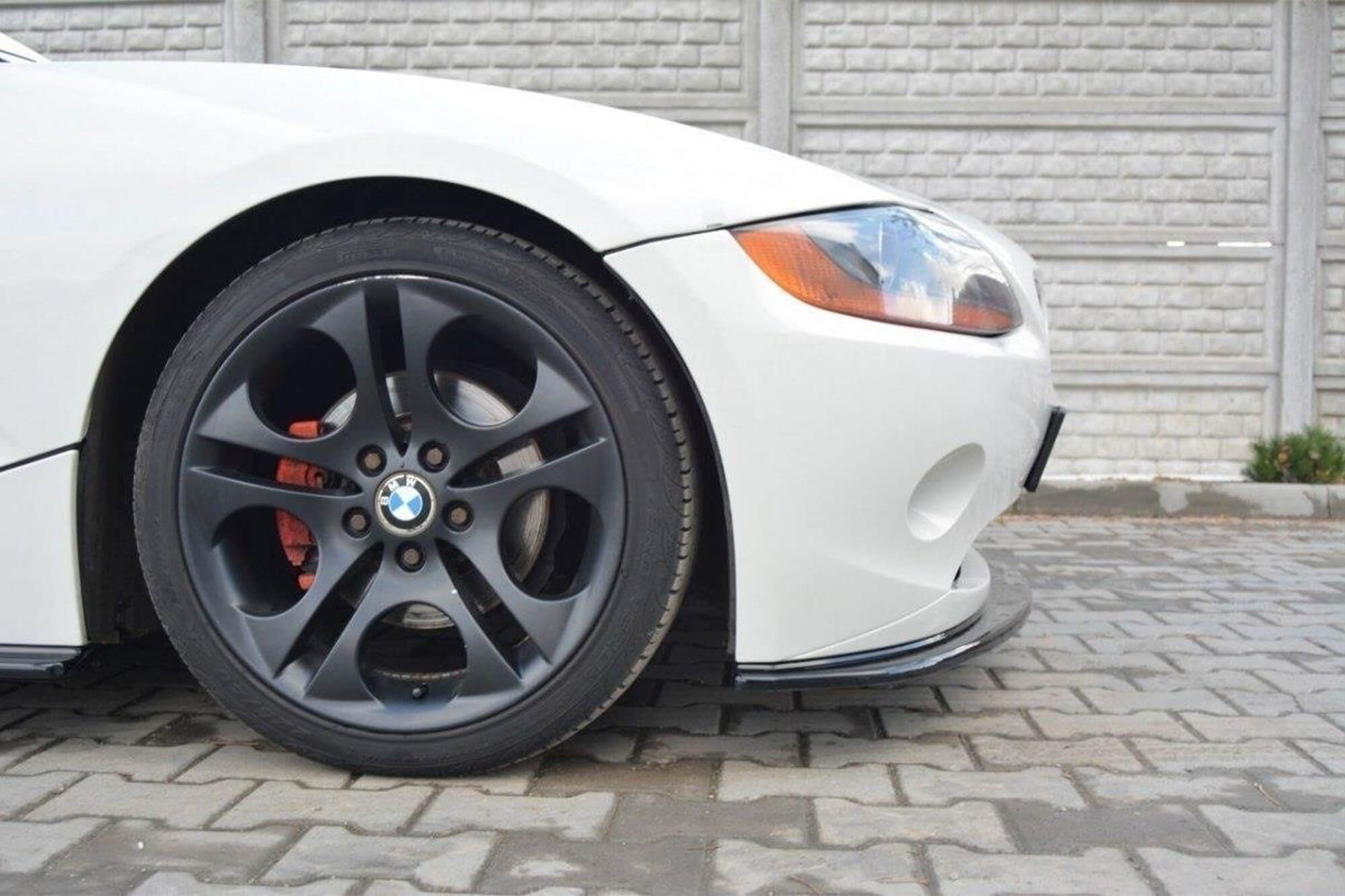 Спојлер  Maxton Design верзија 1 за стандарден  преден  браник за BMW Z4 E85 2002-2006, црн мат