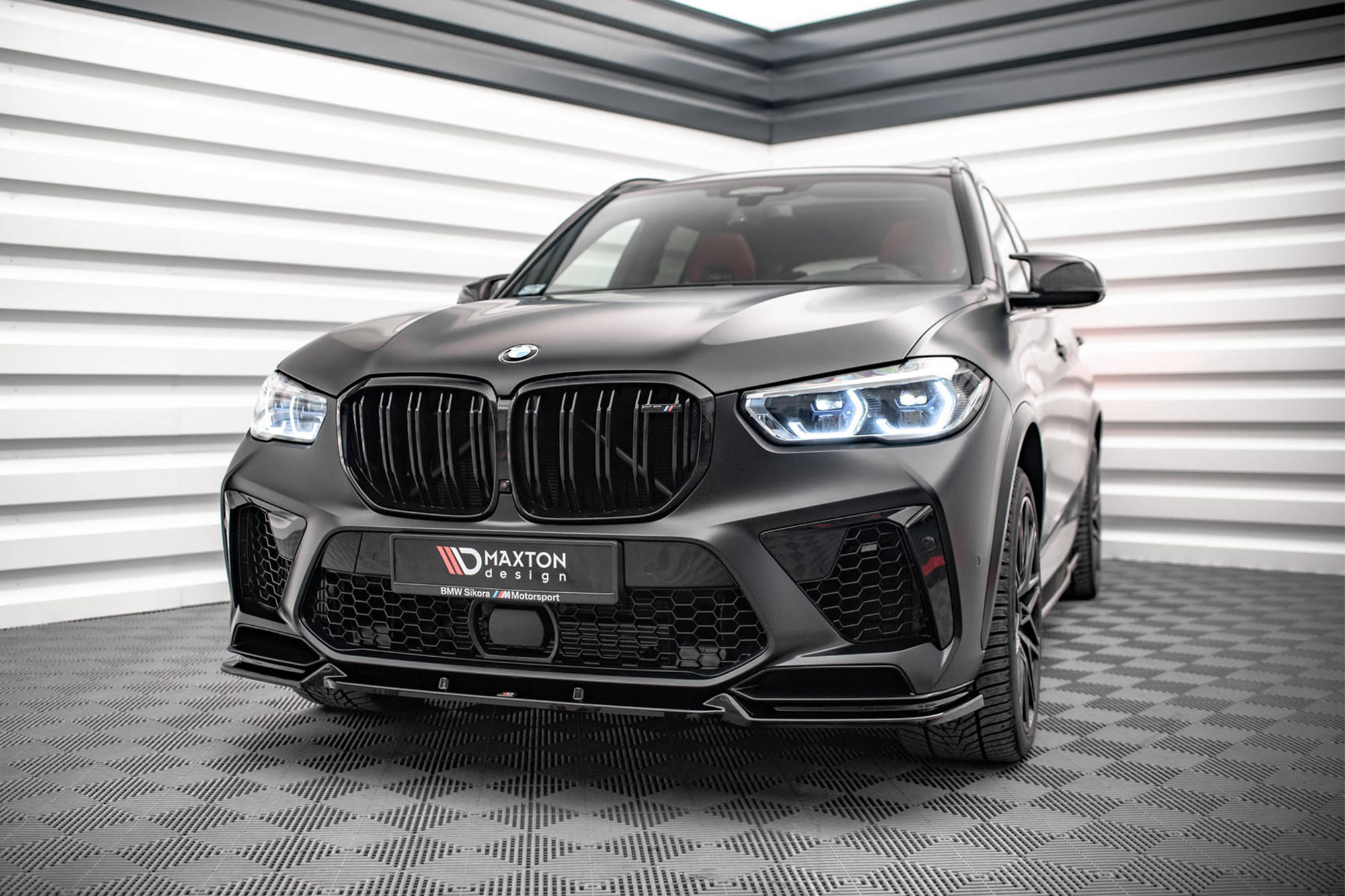 Спојлер  Maxton Design верзија 1 за преден  браник на BMW X5M F95 по 2018 година, боја карбон