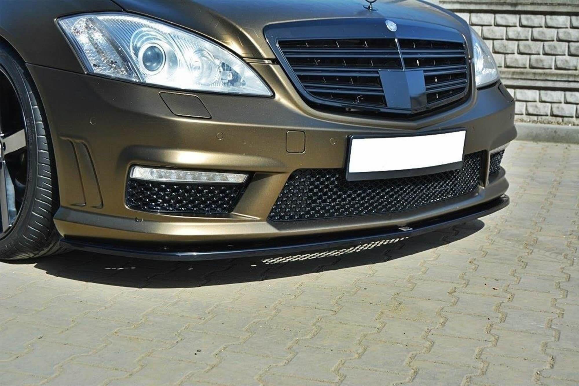 Спојлер  Maxton Design за преден  AMG браник на Mercedes S класа W221 2009-2013, боја карбон