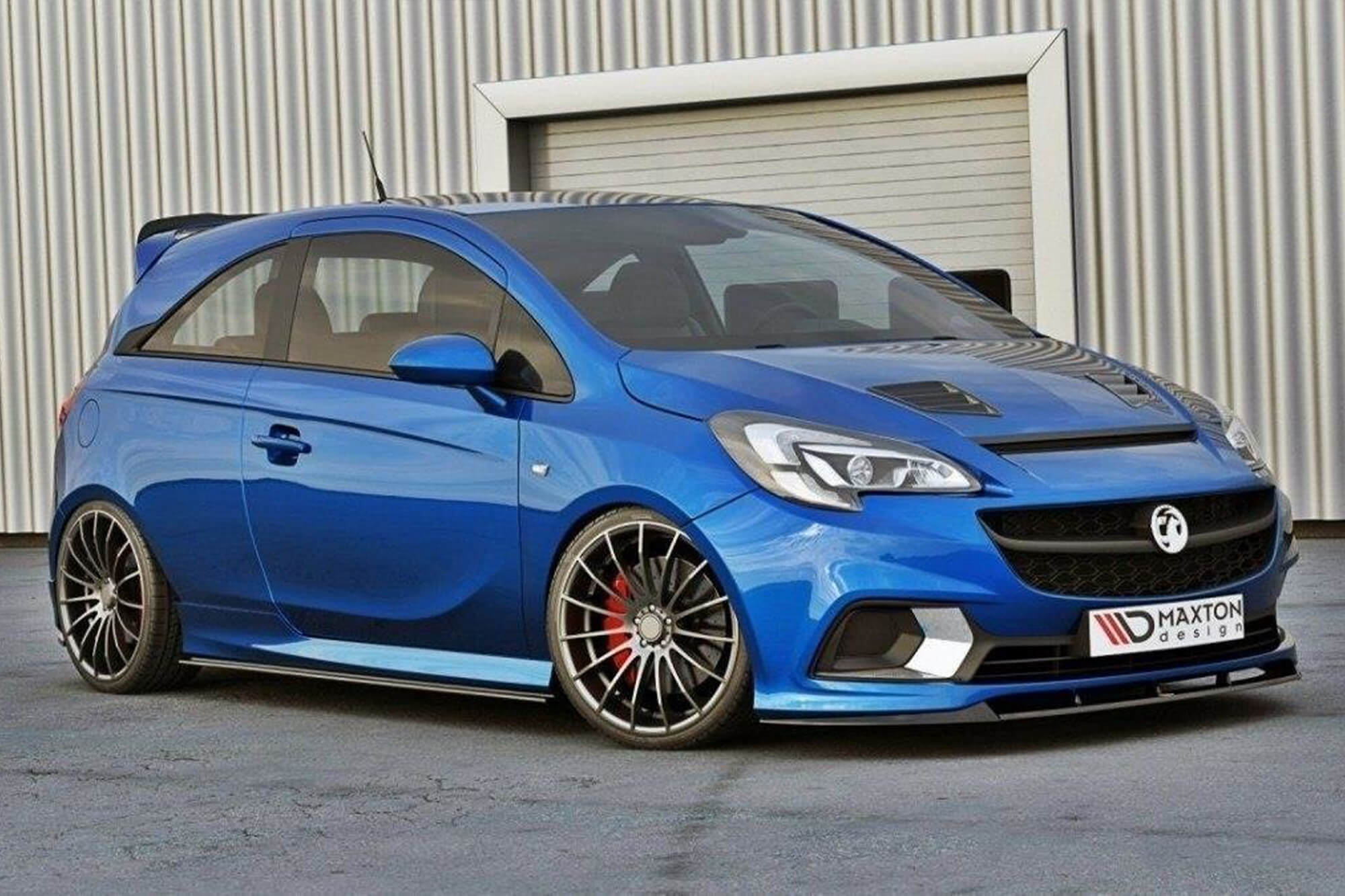 Спојлер  Maxton Design верзија 2 за преден  OPC/VXR браник на Opel Corsa E по 2015 година, црн лак