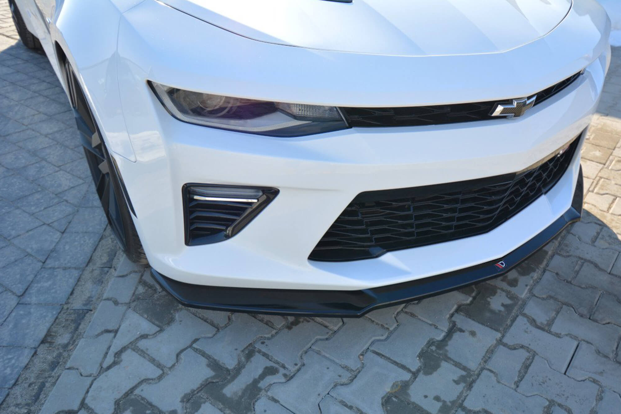 Спојлер  Maxton Design верзија 2 за преден  SS браник на Chevrolet Camaro 6 купе 2016-2018, црн мат