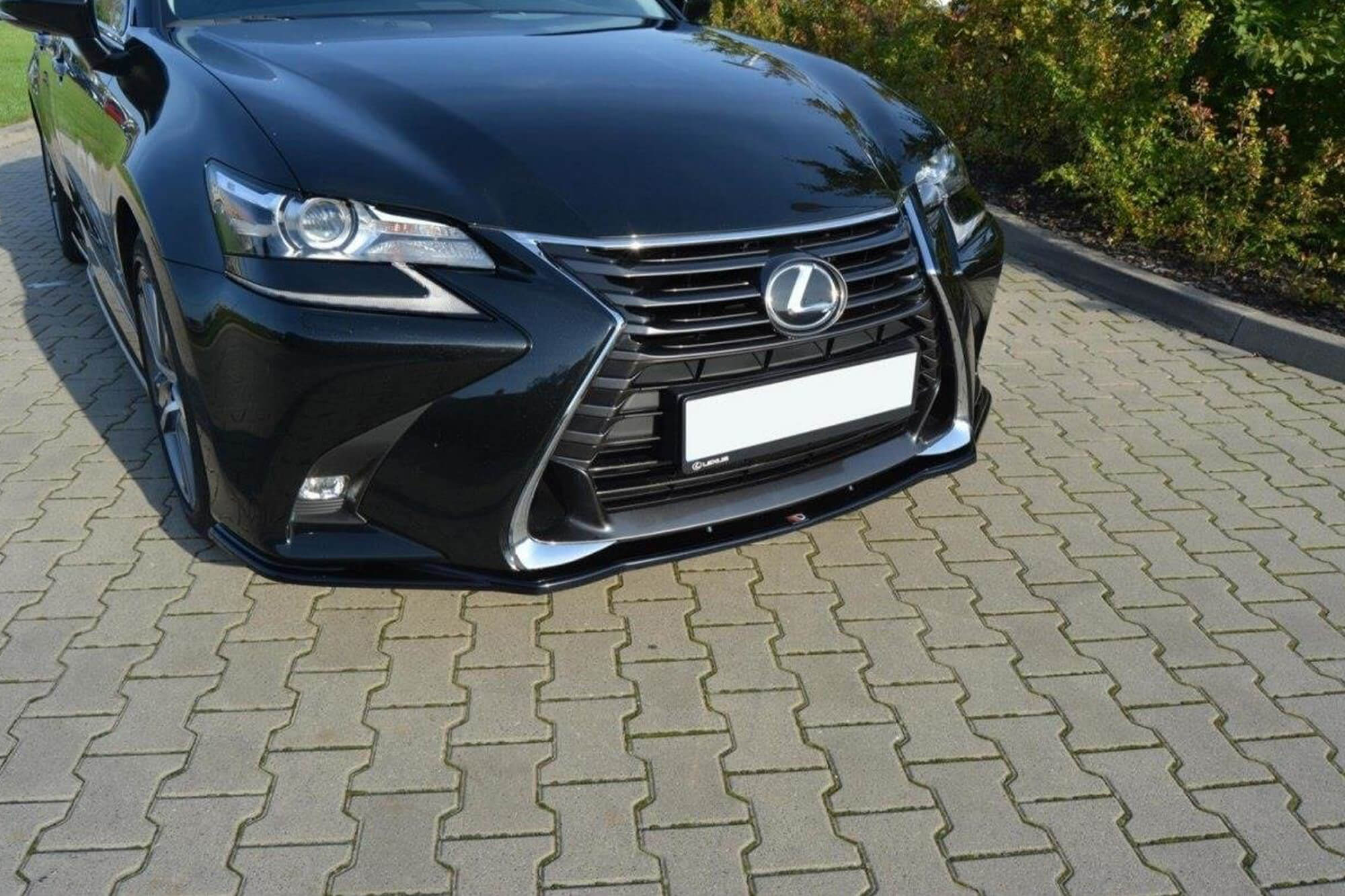 Спојлер  Maxton Design за преден  браник на Lexus GS по 2015 година, боја карбон