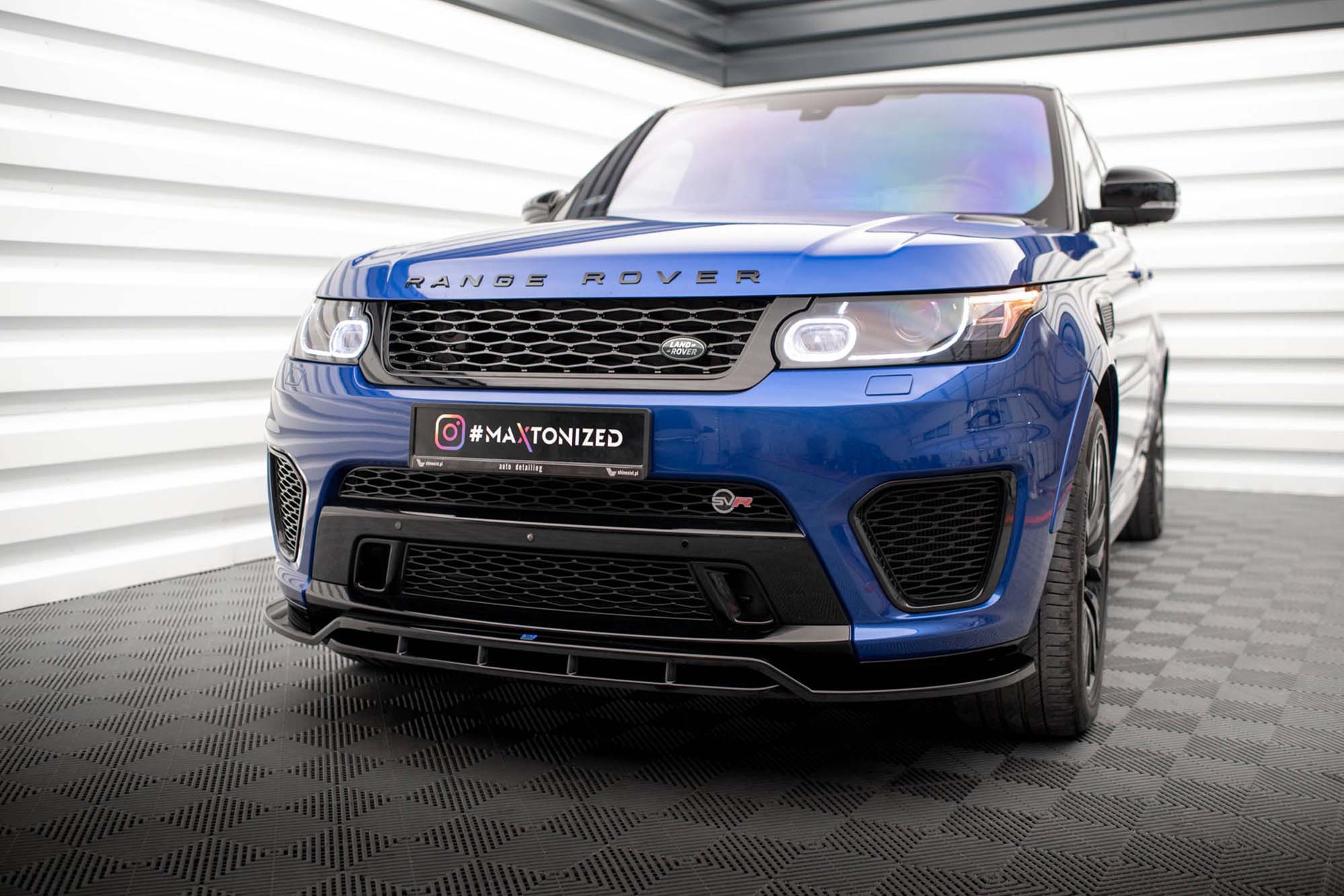 Спојлер  Maxton Design верзија 2 за преден  SVR браник на Land Rover Range Rover Sport Mk2 2015-2018,црн лак