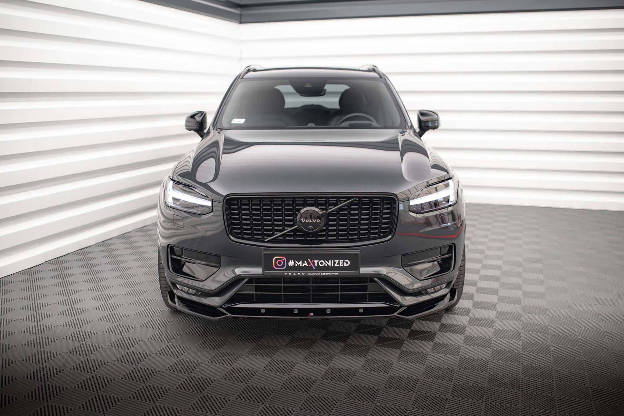 Спојлер  Maxton Design верзија 1 за преден  браник на Volvo XC90 R-Design Mk2 по 2019 година,боја карбон